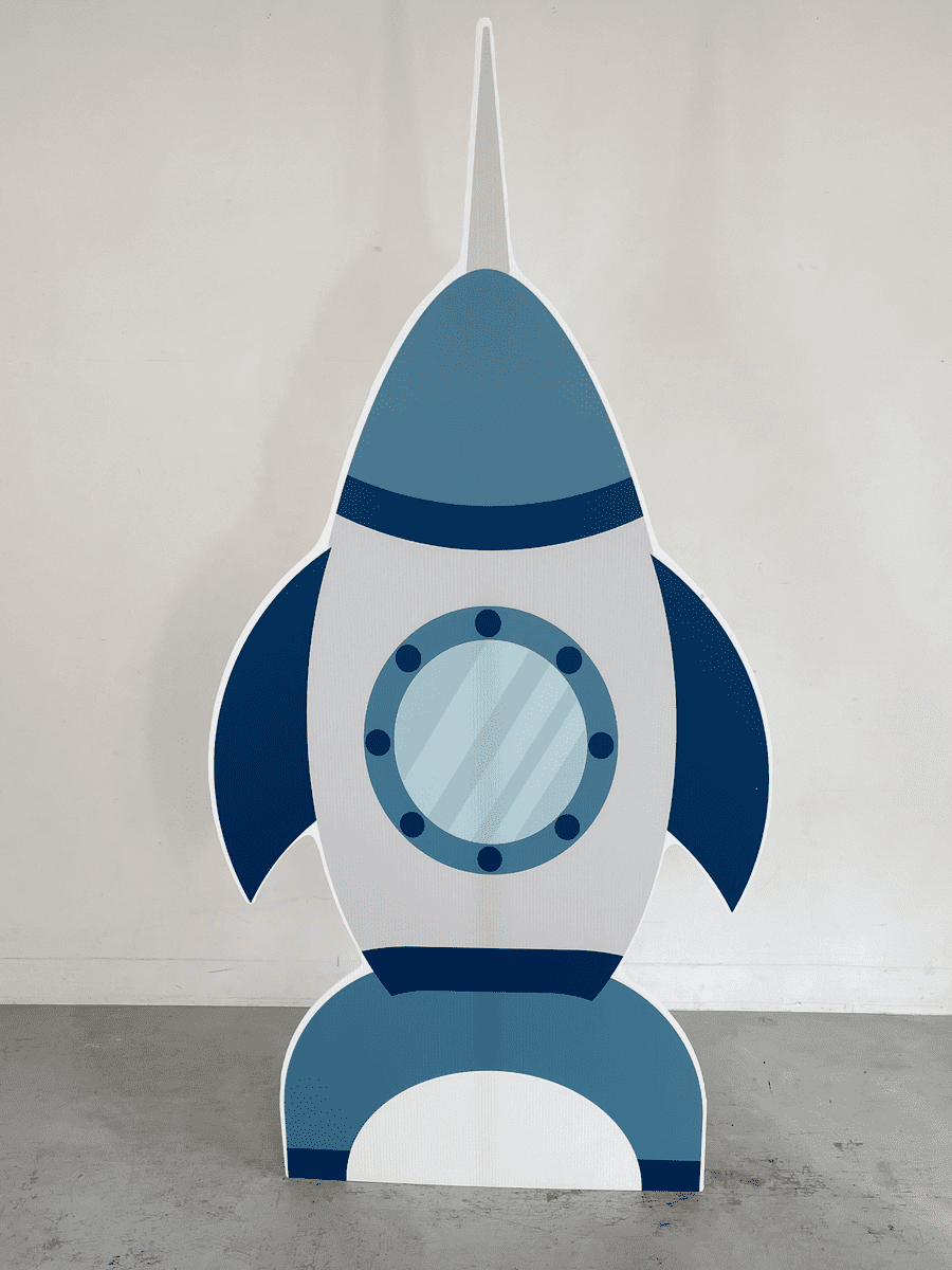 SPACE/FIRST LAP STANDEE SET