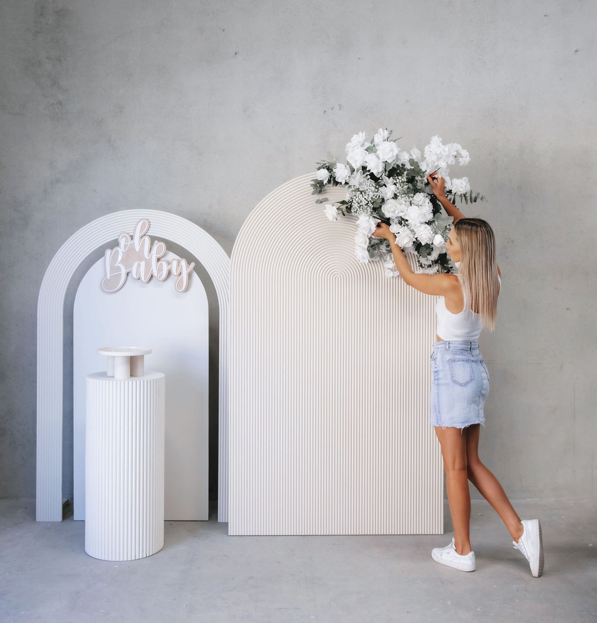 MINNIE MOUSE STANDEE