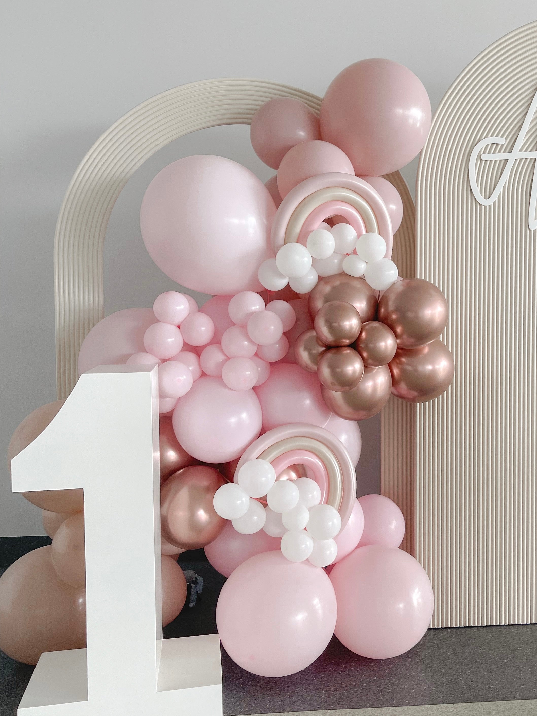 PRETTY YOUR PARTY BALLOON GARLAND