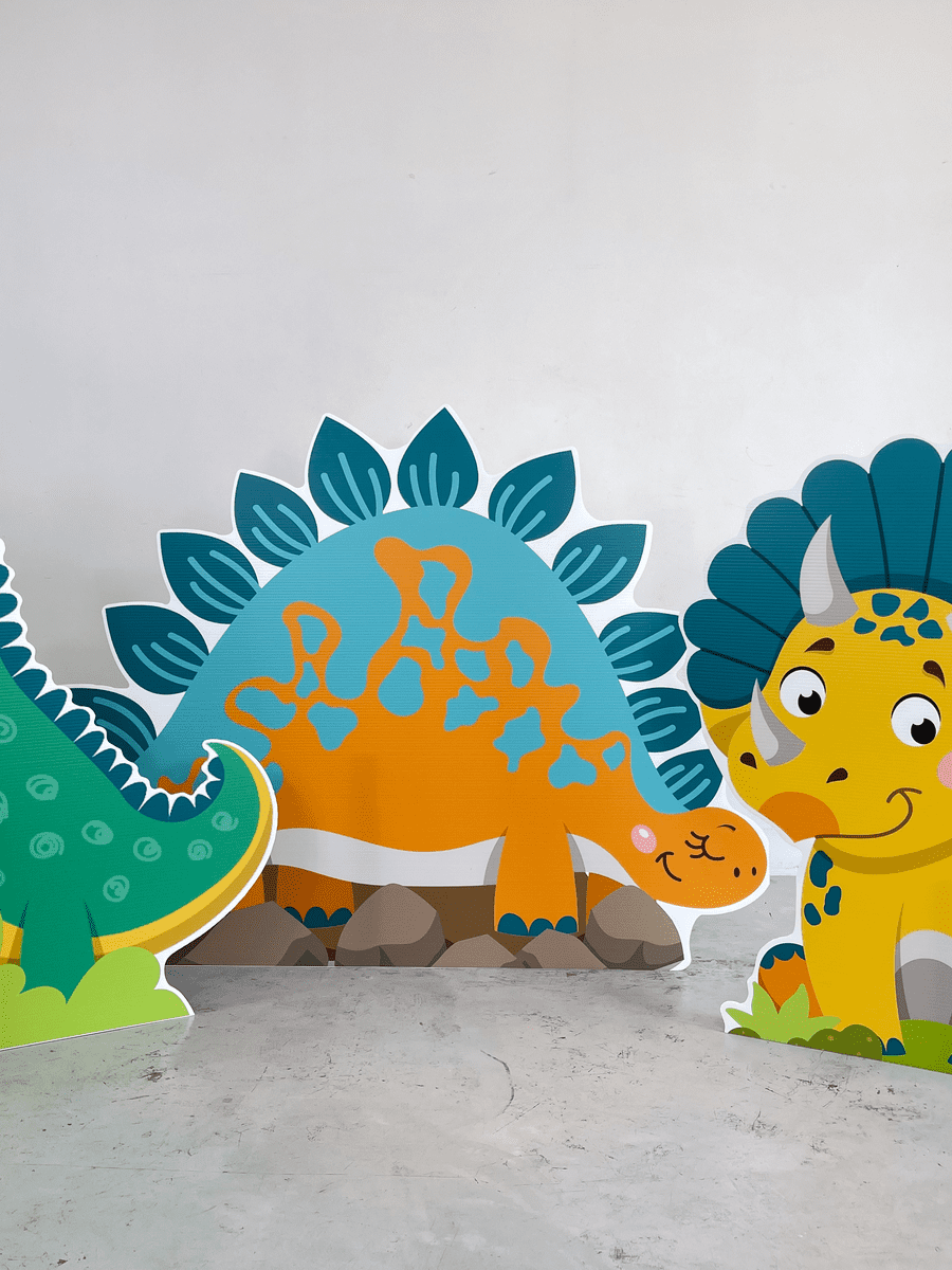 ONE-A-SAURUS STANDEE SET