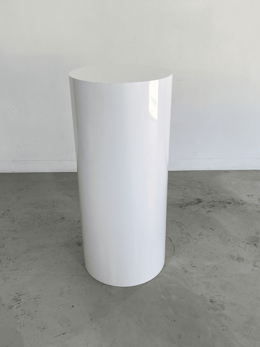 WHITE PLINTH 60CM