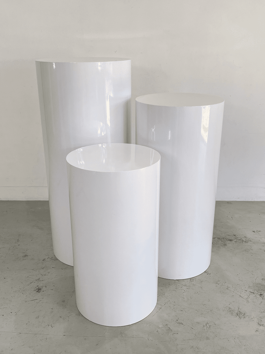 WHITE PLINTH SET OF 3